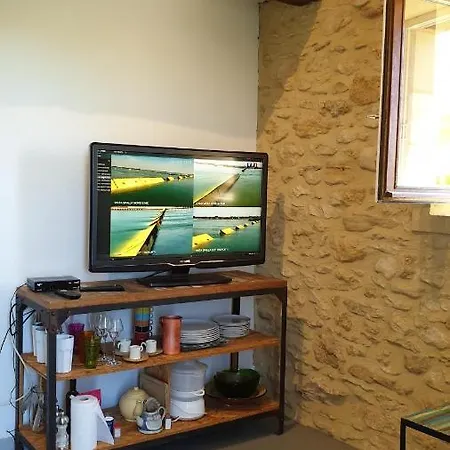 Domaine De La Queyrie בית נופש סרלה-לה קנדה