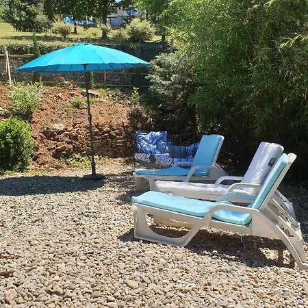 בית נופש Domaine De La Queyrie *