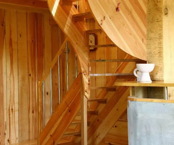 Domaine De La Queyrie